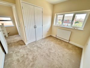 Bedroom- click for photo gallery